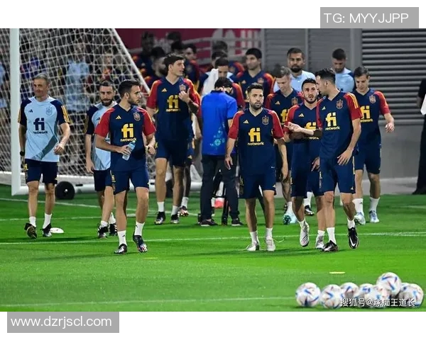 足球明星在赛场上遭遇的最致命伤害与复出挑战分析