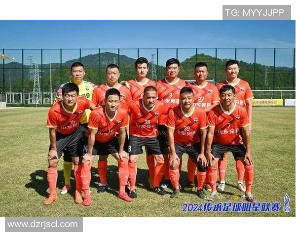 如何有效地管理足球明星并获得他们的签名技巧与经验分享